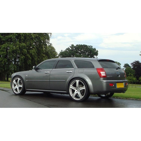 Chrysler 300C Estate - 2005 to 2010