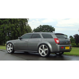 Chrysler 300C Estate - 2005 to 2010